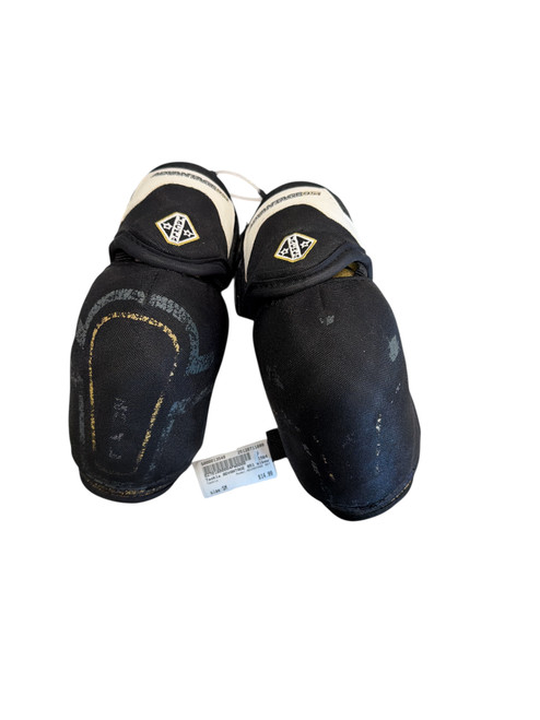 Vist Large View of Product Image Which is Used Tackla ADVANTAGE 951 Junior Elbow Pads SM