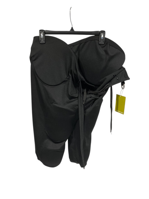Vist Large View of Product Image Which is Used Adult FB Integrated Pants Black LG