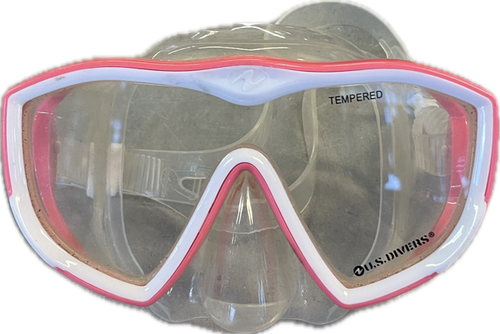 Vist Large View of Product Image Which is Used US Divers Underwater Mask Pink