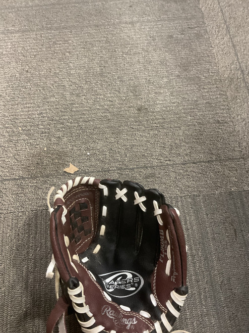 Vist Large View of Product Image Which is Used Rawlings PLAYER SERIES BB/SB Glove RH Throw Brown And Black 9"