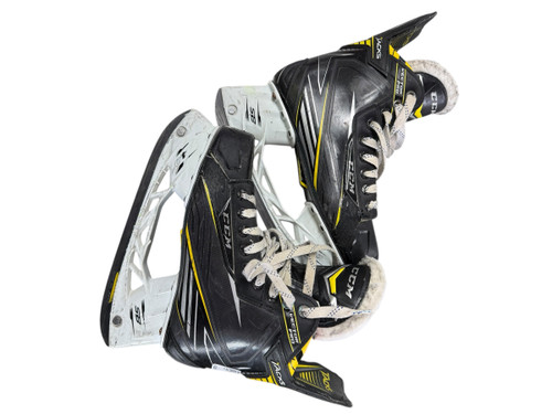 Vist Large View of Product Image Which is Used CCM TACKS VECTOR PRO Senior Hockey Skate Senior 6