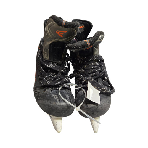 Vist Large View of Product Image Which is Used Easton MAKO Senior Hockey Skate Senior 8.5