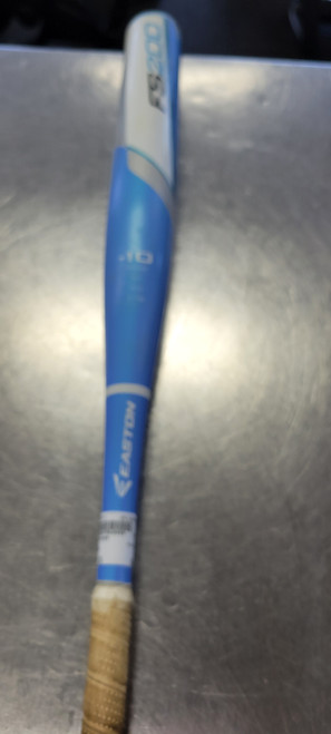 Vist Large View of Product Image Which is Used Easton FP200 BB/SB Fastpitch Bat 30"