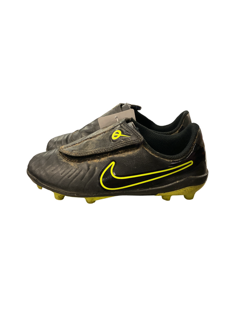 Vist Large View of Product Image Which is Used Nike Soccer Cleats Black Youth 13.0