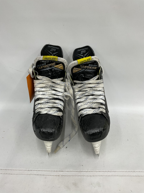 Vist Large View of Product Image Which is Used Bauer SUPREME 2S Junior Hockey Skate Junior 03