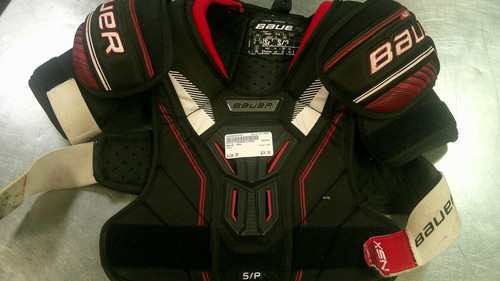 Vist Large View of Product Image Which is Used Bauer NSX Senior Shoulder Pads SM