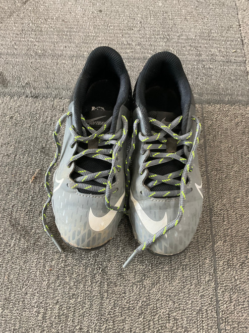 Vist Large View of Product Image Which is Used Nike NIKE DIAMOND BB/SB Cleats Grey Youth 13.0