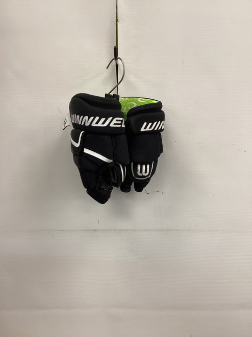 Vist Large View of Product Image Which is Used WinnWell AMP 500 Youth Gloves Black 9"