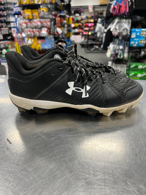 Vist Large View of Product Image Which is Used Under Armour LEADOFF BB/SB Cleats Black Senior 8