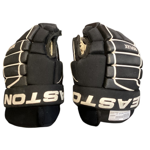 Vist Large View of Product Image Which is Used Easton REFLEX Junior Gloves None 12"