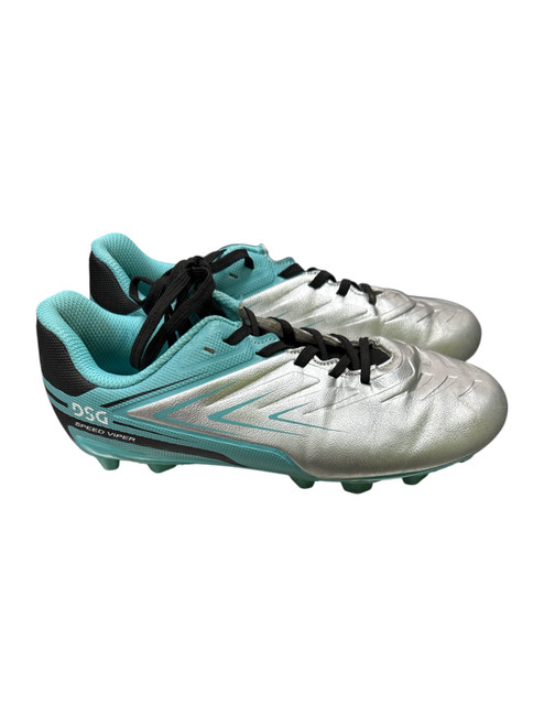 Vist Large View of Product Image Which is Soccer cleats