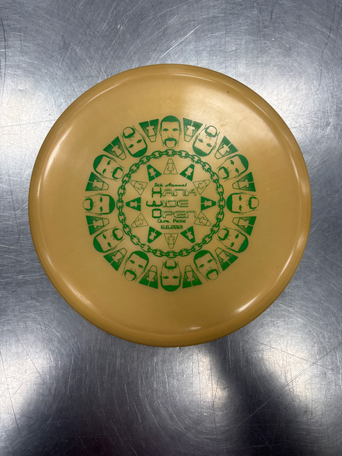 Vist Large View of Product Image Which is Used HANK WIDE OPEN Disc Golf Mid Range Gold