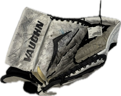 Vist Large View of Product Image Which is Used Vaughn V6 Junior Goalie Catcher White