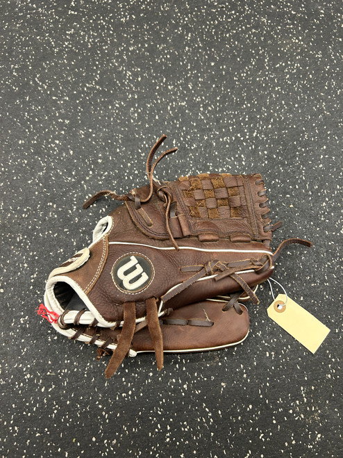 Vist Large View of Product Image Which is Used Wilson WTA08RF17DO12 RH Throw Fastpitch Gloves Brown 12"
