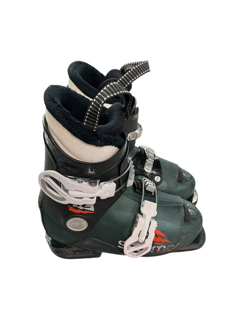 Vist Large View of Product Image Which is Used Salomon T2 Boys DH Ski Boot None 180 MP - Y11