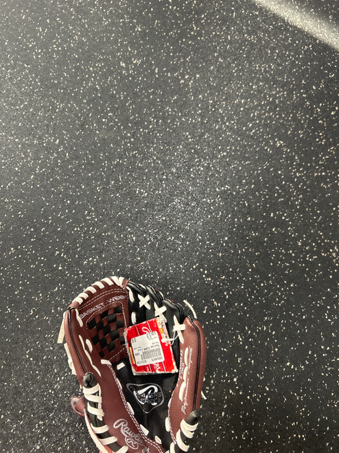 Vist Large View of Product Image Which is Used Rawlings PL90MB BB/SB Glove RH Throw Black 9"