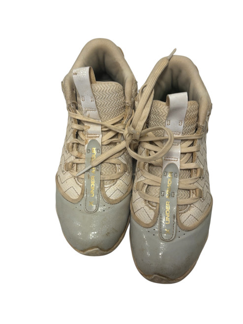 Vist Large View of Product Image Which is Used Under Armour Harper 9 RM 3027452-101 Baseball Cleats White Junior 02.5