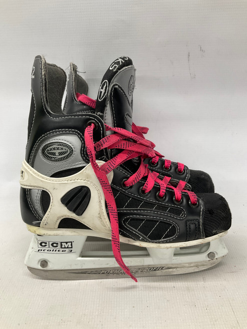 Vist Large View of Product Image Which is Used CCM SUPER TACKS 652 Junior Hockey Skate Junior 02