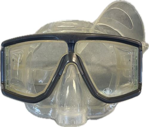 Vist Large View of Product Image Which is Used Body Glove DIAMOND VU Underwater Mask Grey