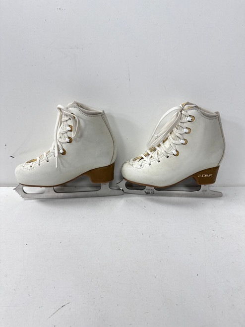Vist Large View of Product Image Which is Used EDEA TEMPO Girls Figure Skate White Junior 04