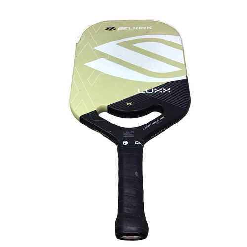 Vist Large View of Product Image Which is Used Selkirk LUXX CONTROL AIR Pickleball Racquet Tan