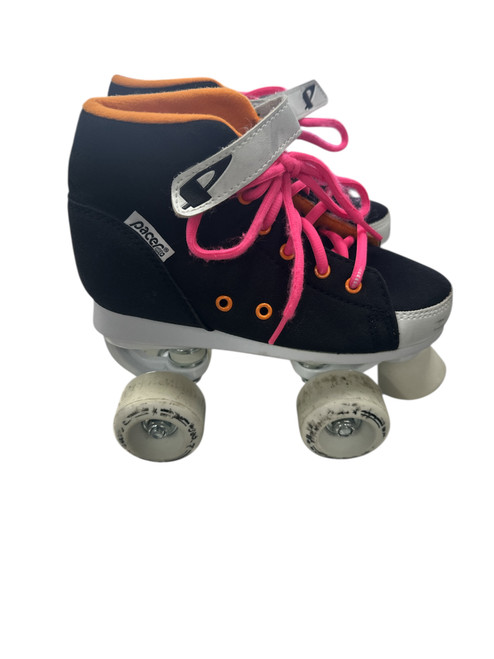 Vist Large View of Product Image Which is Used Pacer QUAD Junior Rec Fitness Skates Black Junior 02