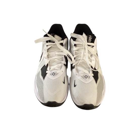 Vist Large View of Product Image Which is Used Nike KYRIE Basketball Shoes M White Senior 9.5