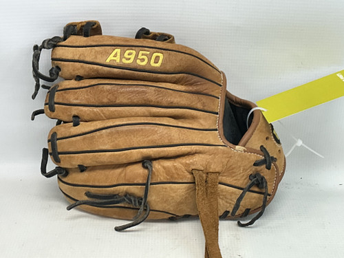 Vist Large View of Product Image Which is Used Wilson A950 BB/SB Glove RH Throw Brown 11 1/2"