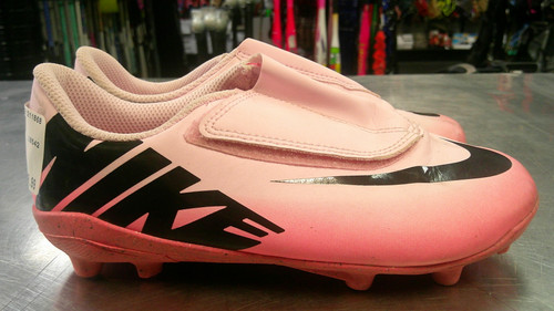 Vist Large View of Product Image Which is Used Nike Soccer Cleats Pink Youth 13.0