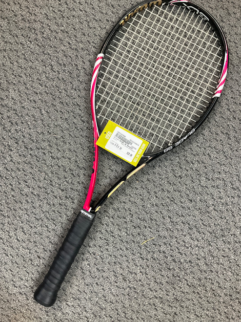 Vist Large View of Product Image Which is Used Wilson BLADE 98 RACQUET Adult Tennis Racquet Black 4 5/8"