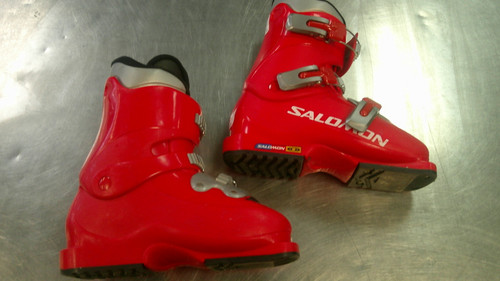 Vist Large View of Product Image Which is Used Salomon T3 Boys DH Ski Boot Red 230 MP - J05 - W06