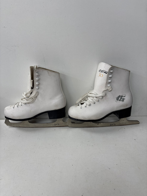 Vist Large View of Product Image Which is Used CCM CS 30 WomensFigure Skate White Senior 6