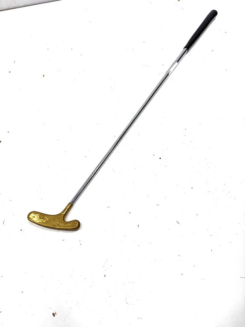 Vist Large View of Product Image Which is Used ENCORE Mens Putter RH