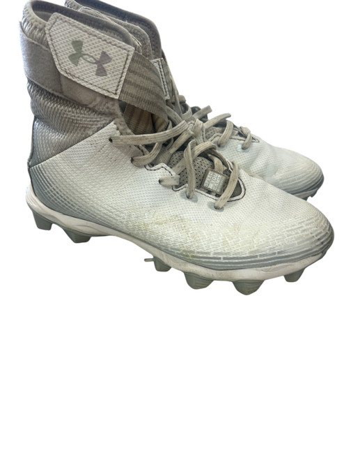 Vist Large View of Product Image Which is Used Under Armour UAF Jr FB Cleats White Junior 05