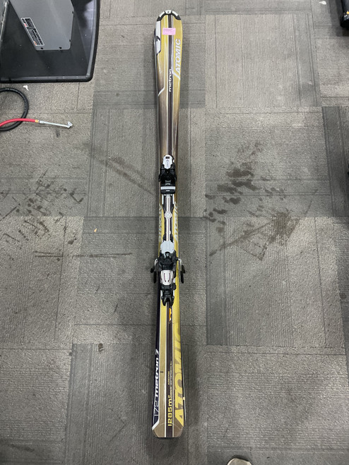 Vist Large View of Product Image Which is Used Atomic METRON 7 Mens DH Ski/Binding Gold 170 cm