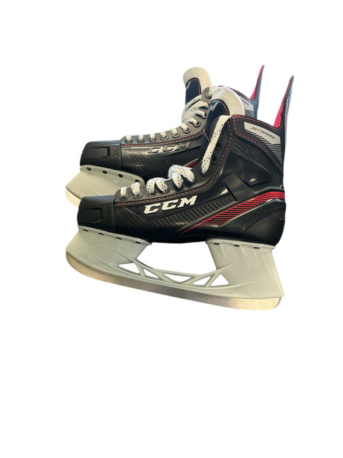 Vist Large View of Product Image Which is Used CCM JETSPEED 455 Senior Hockey Skate Senior 7