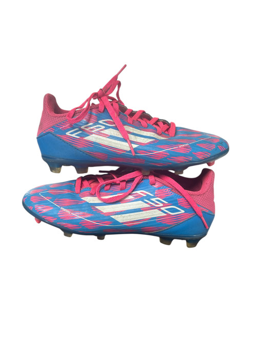 Vist Large View of Product Image Which is Used Adidas Soccer Cleats Pink Junior 04