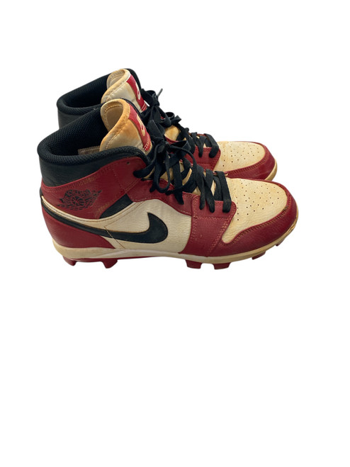 Vist Large View of Product Image Which is Used Nike AIR JORDAN BB/SB Cleats Red Senior 7.5