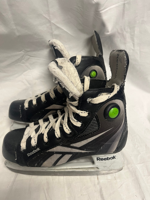 Vist Large View of Product Image Which is Used Reebok XT COMP Intermediate Hockey Skate Intermediate 4.0