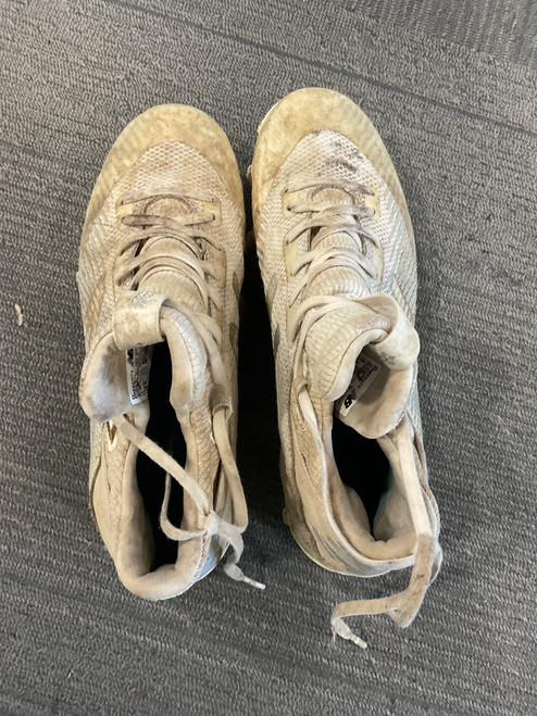 Vist Large View of Product Image Which is Used New Balance LAX Cleats Mens White Senior 7.5