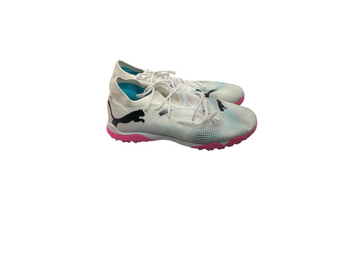 Vist Large View of Product Image Which is Used Puma Soccer Turf Shoes 