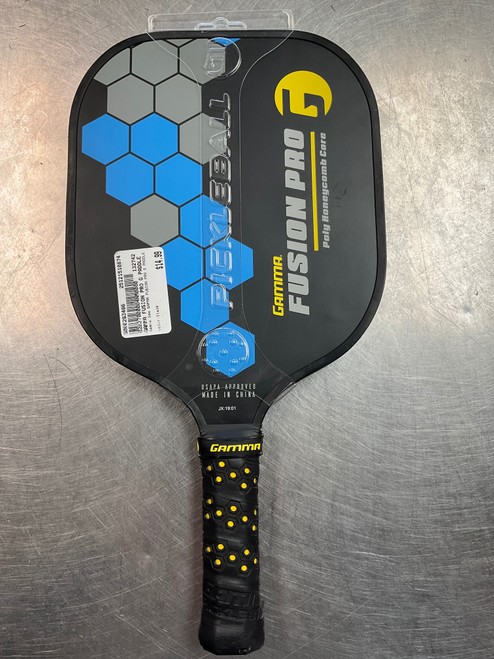 Vist Large View of Product Image Which is Used GAMMA FUSION PRO G PADDLE Pickleball Racquet Black