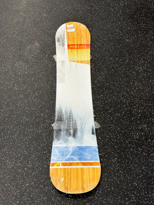 Vist Large View of Product Image Which is Used M8TRIX BLIZZARD Mens Snowboard Only None 144 cm