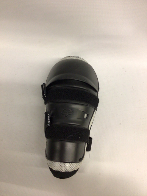 Vist Large View of Product Image Which is Used Fox TITAN PEEWEE KNEE PADS Junior Knee Guard Black LG