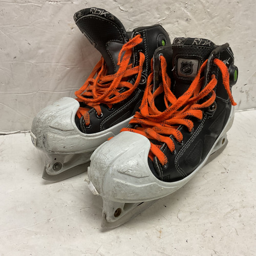 Vist Large View of Product Image Which is Used Reebok 9K PUMP Senior Goalie Skate Senior 7
