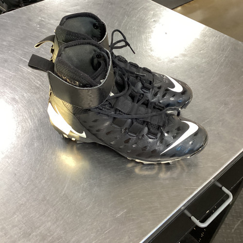 Vist Large View of Product Image Which is Used Nike FORCE SAVAGE SZ 8 Adult FB Cleats Black Senior 8