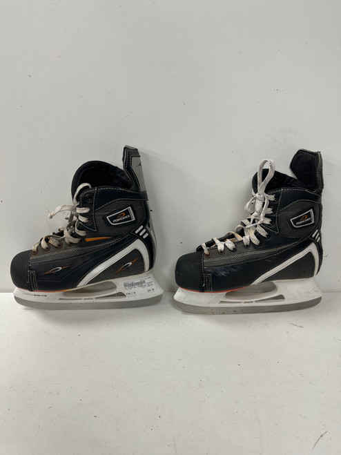 Vist Large View of Product Image Which is Used Powertek POWERTEK Junior Hockey Skate Junior 05
