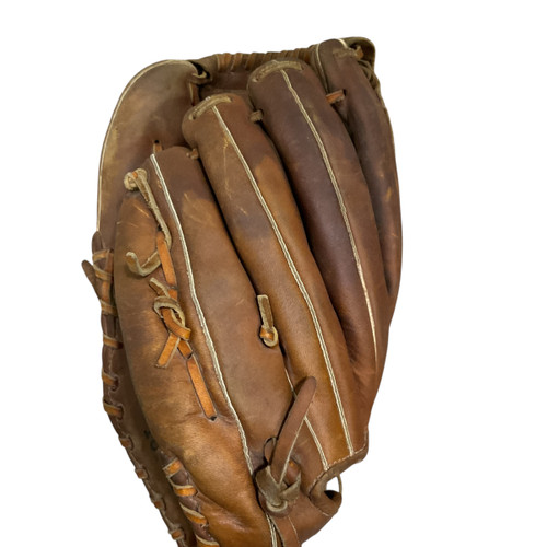 Vist Large View of Product Image Which is Used PRO POCKET BB/SB Glove RH Throw Brown 11"