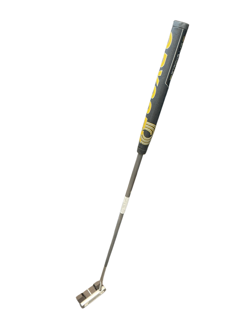 Vist Large View of Product Image Which is Used Odyssey STROKE LAB DOUBLE WIDE Mens Putter RH