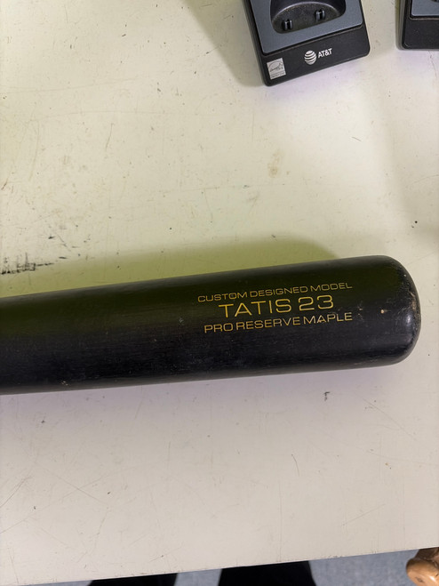 Vist Large View of Product Image Which is Used Victus TATIS 23 BB/SB Wood Bat 32"